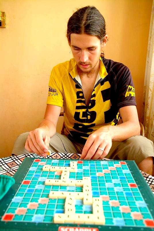 Nepal: Unser Lieblingsspiel Scrabble