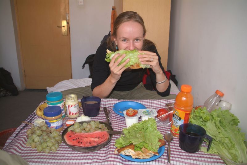 china2 025-wir-hauen-uns-erst-mal-die-wampe-voll-teil-2