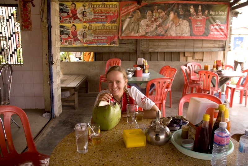 Kambodscha: Wir lieben die leckeren Trinkkokosnüsse